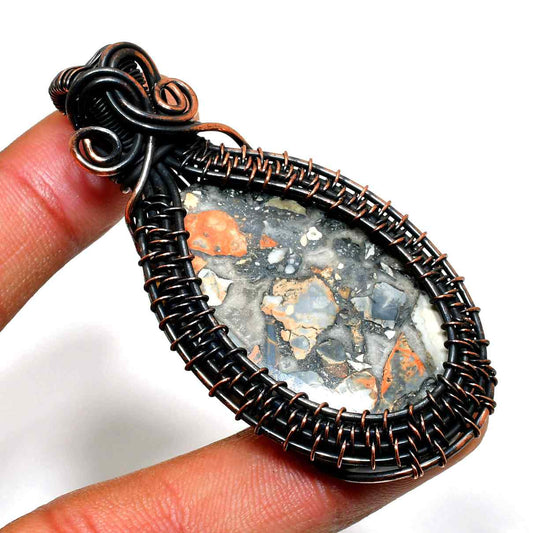 Azura’s Embrace – Grounding Gemstone Copper Pendant