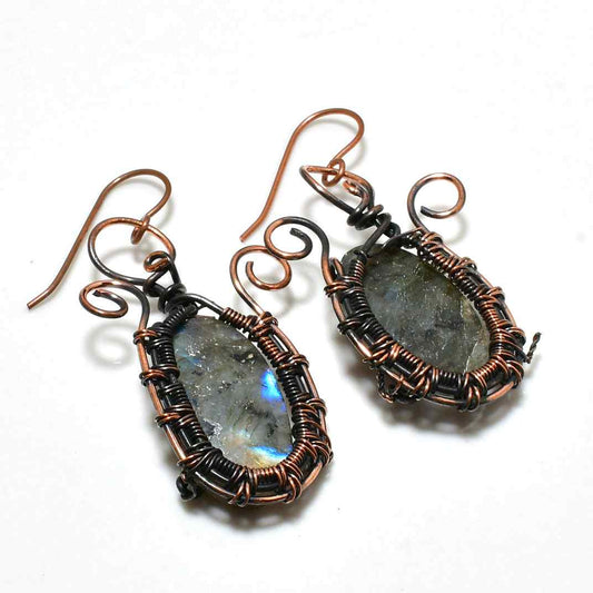 Mystic Maze – Labradorite Copper Earrings