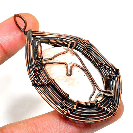 Harmony’s Embrace – Quartz & Copper Pendant