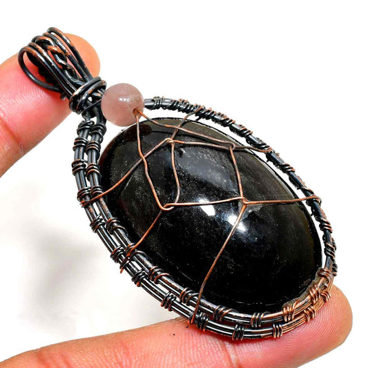 Midnight Sentinel – Copper-Wrapped Black Stone Pendant