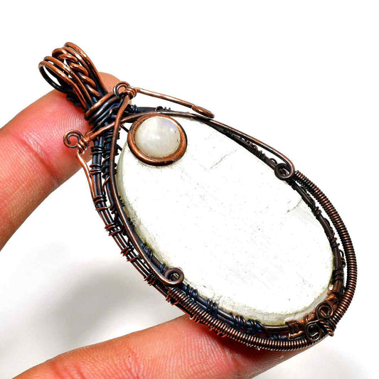 Luna’s Harmony – Moonstone & Copper Pendant
