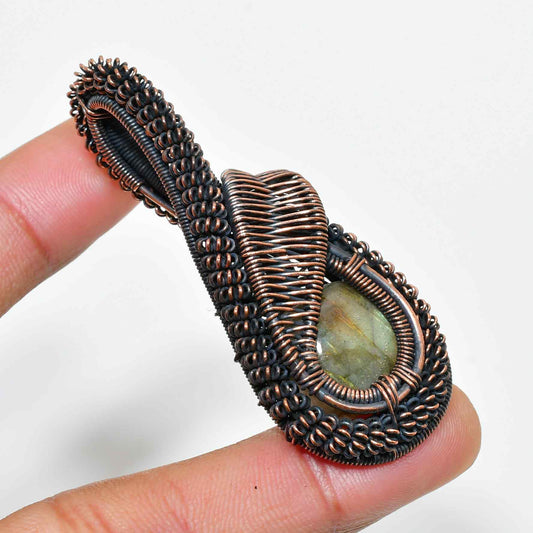 Serpent’s Embrace – Labradorite & Oxidized Copper Pendant