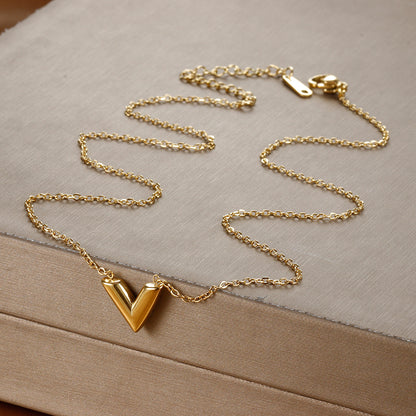 Vera Gold V-Necklace