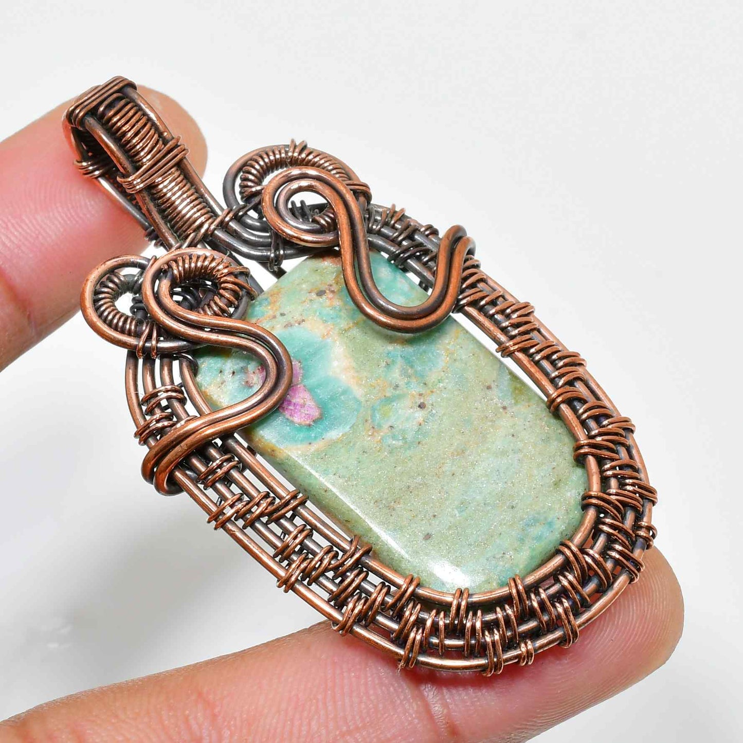 Verdant Embrace – Copper & Green Stone Pendant