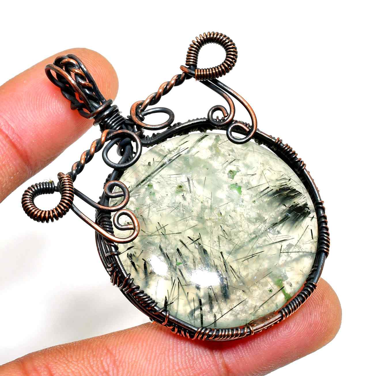 Terra’s Clarity – Copper-Wrapped Quartz Pendant