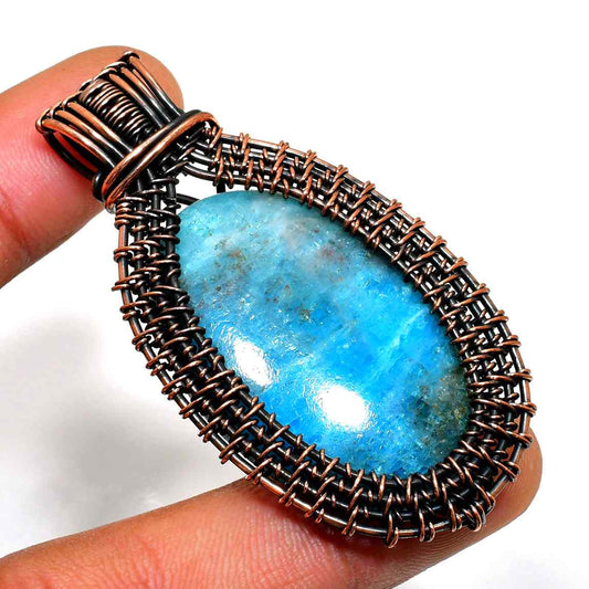 Ocean’s Embrace – Aqua Stone Copper Pendant