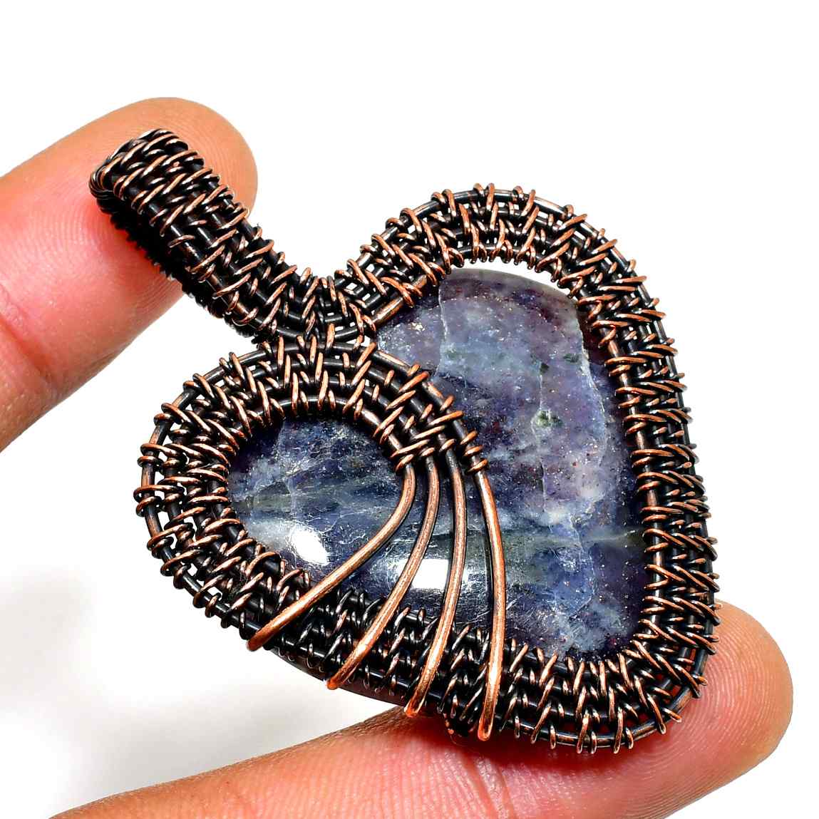 Clarity’s Heart – Labradorite & Copper Pendant