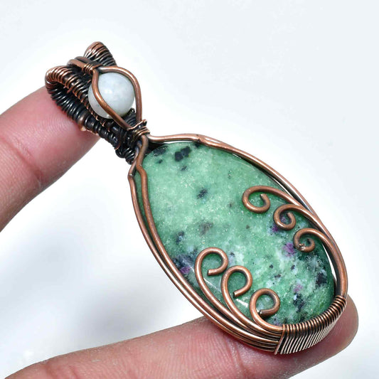 Fern’s Embrace – Green Stone & Copper Pendant