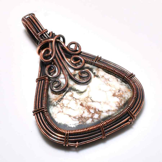 Serenity’s Embrace – Copper-Wrapped Gemstone Pendant