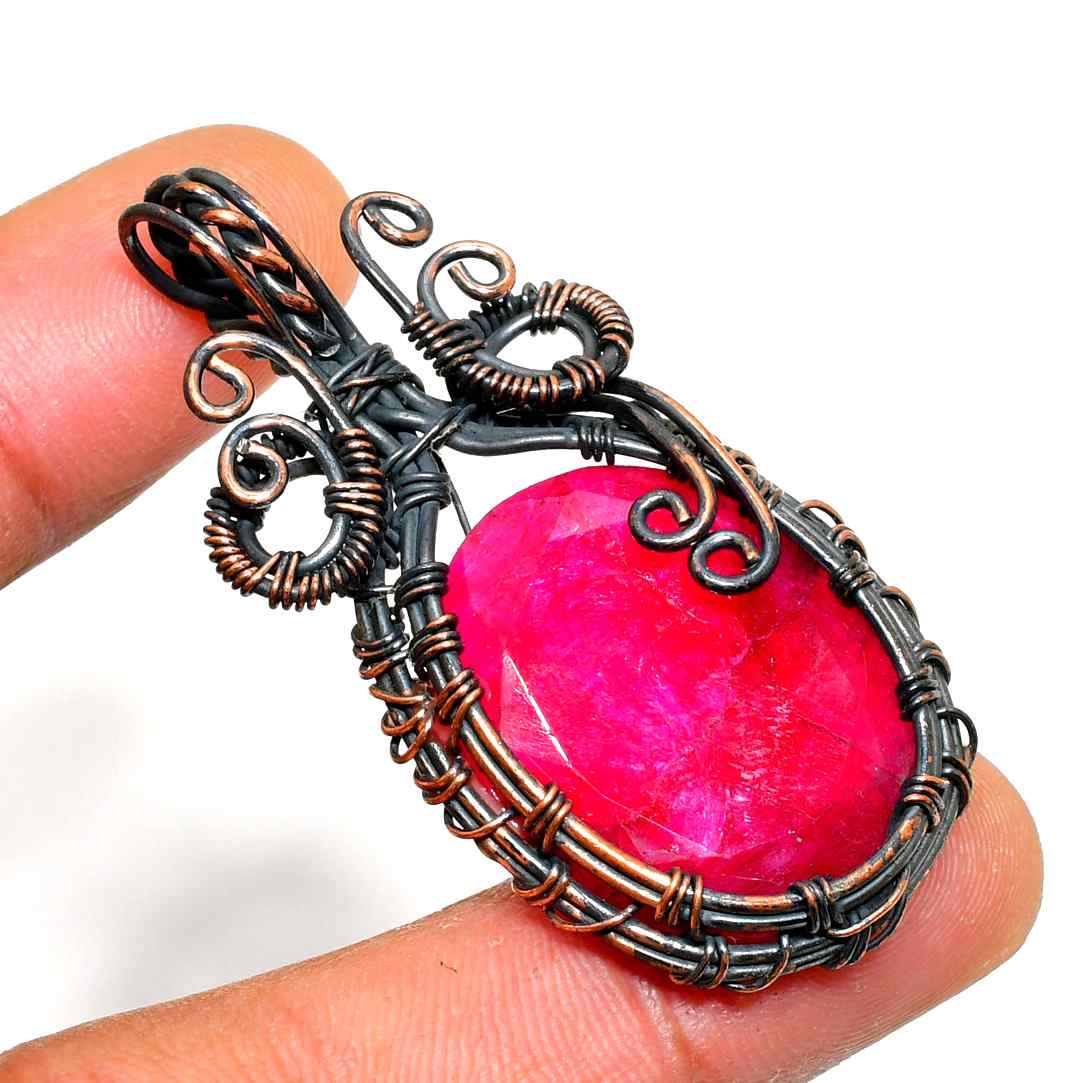 Scarlet Radiance – Ruby & Copper Pendant