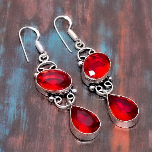 Ember’s Embrace – Red Gemstone Silver Filigree Earrings