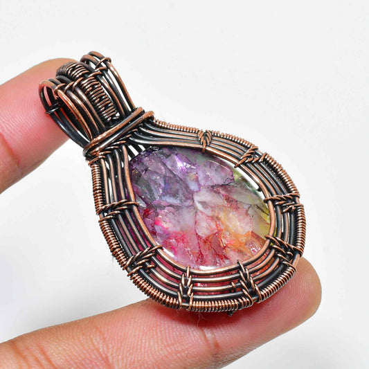 Aura’s Embrace – Amethyst Copper Pendant