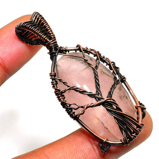 Heart’s Embrace – Rose Quartz & Black Wire Pendant