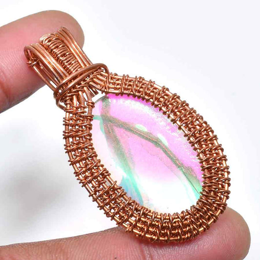 Solara’s Glow – Copper-Wrapped Aura Quartz Pendant