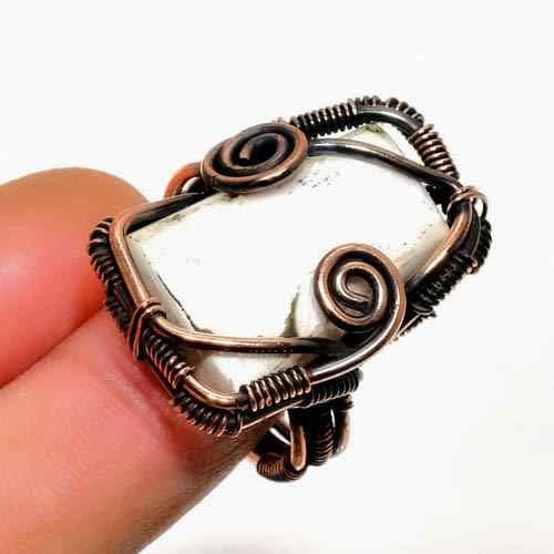 Luna’s Clarity – White Quartz Copper Ring