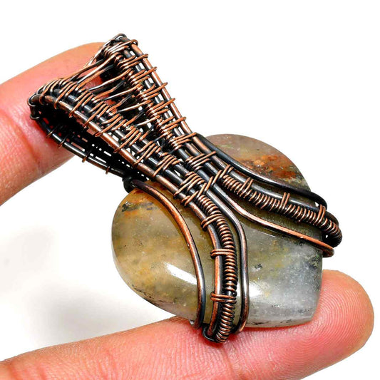 Gaia’s Harmony – Copper-Wrapped Gemstone Pendant