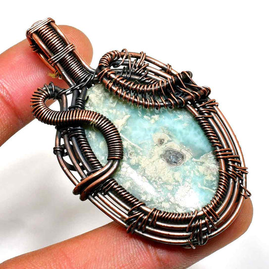 Celestial Whisper – Aqua Crystal Bronze Pendant