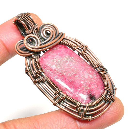 Rosy Dream – Rhodonite Copper Pendant