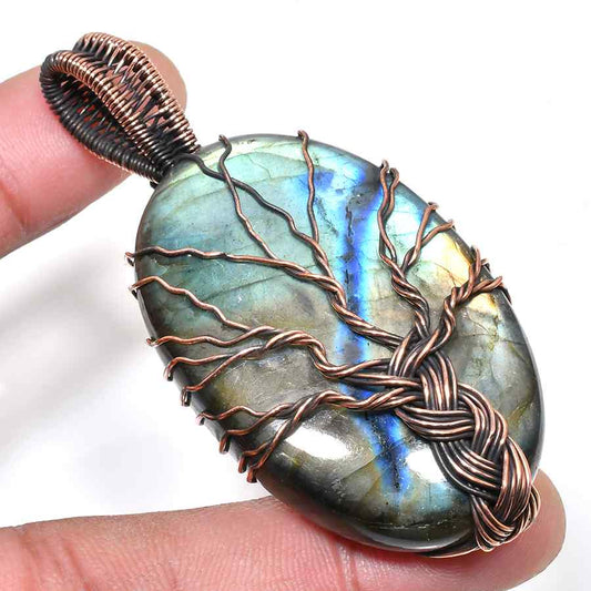 Aura Tree – Labradorite Copper Pendant
