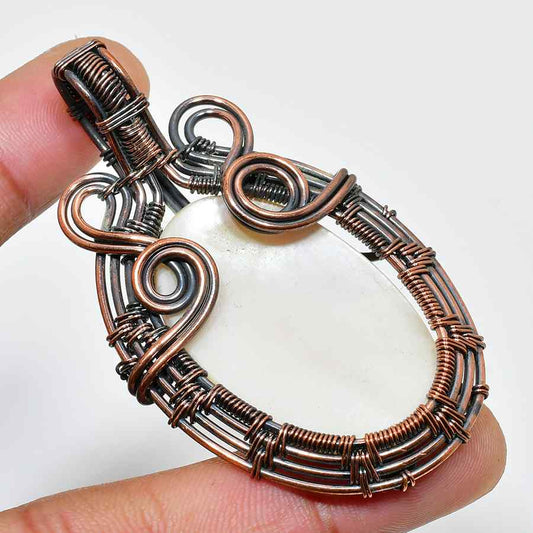 Mystic Harmony – Amethyst & Copper Pendant