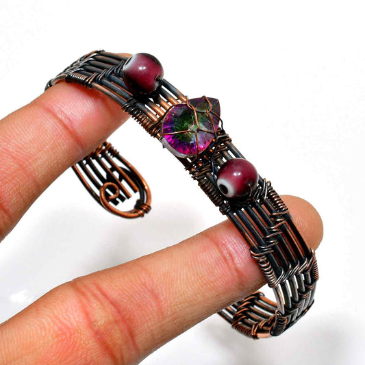 Aurora’s Embrace – Garnet & Rainbow Quartz Copper Bracelet