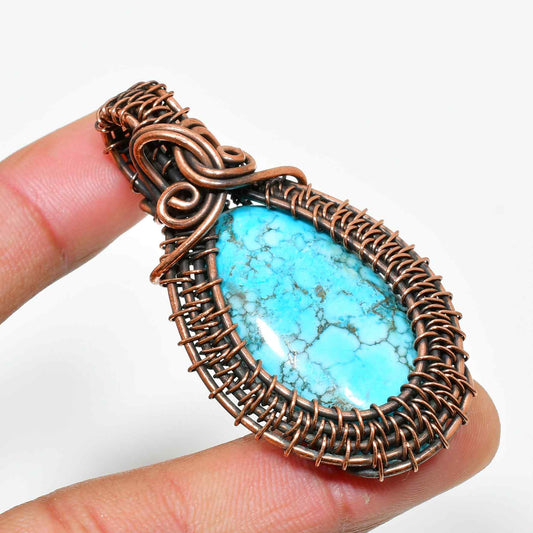 Serenity’s Embrace – Turquoise & Copper Pendant