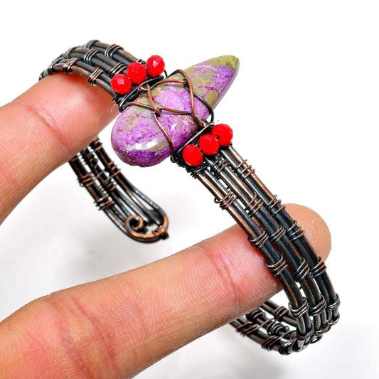Selene’s Balance – Labradorite Wire-Wrapped Bracelet