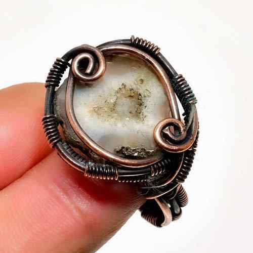 Gaia’s Embrace – Raw Crystal & Copper Ring