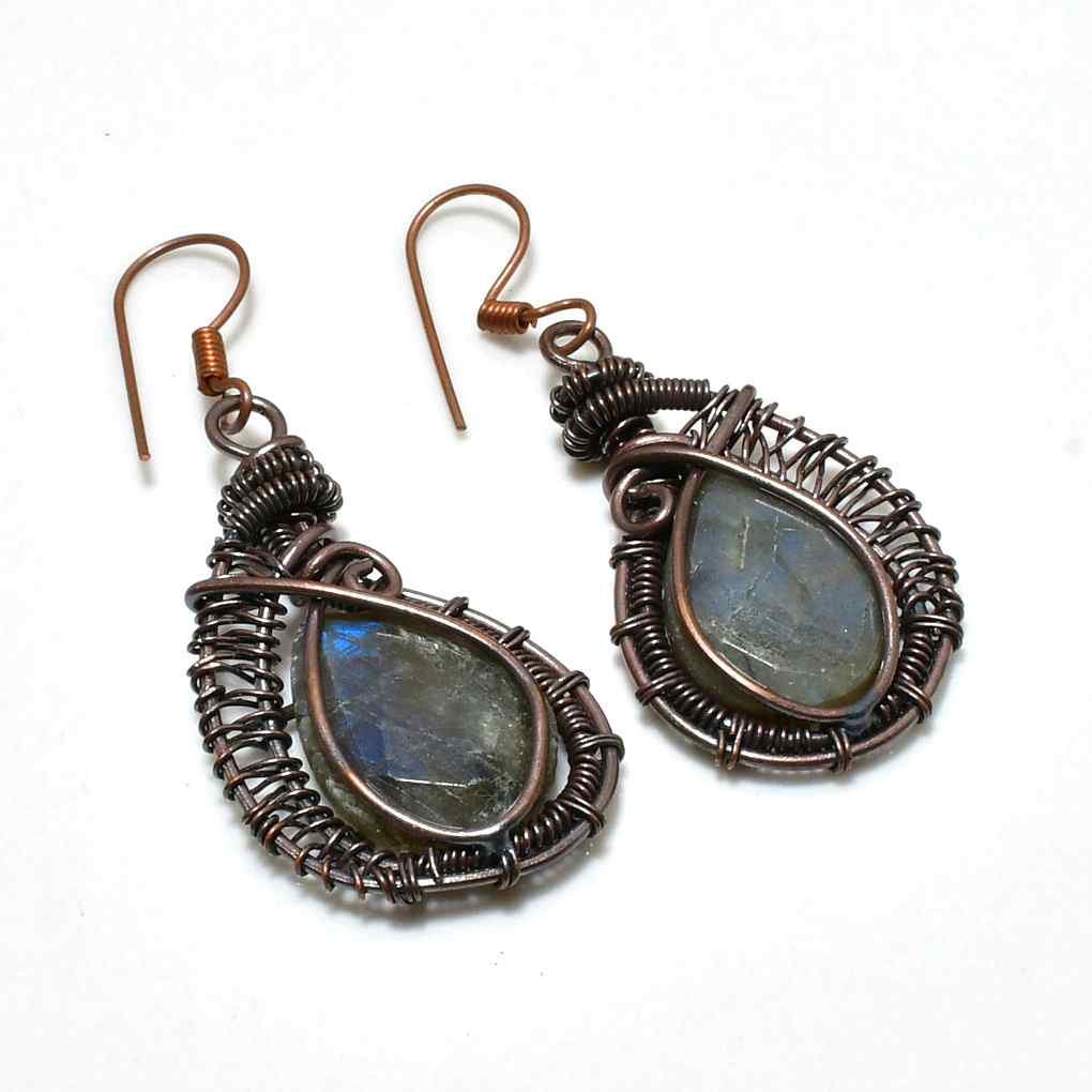 Selene’s Shield – Labradorite Teardrop Copper Earrings