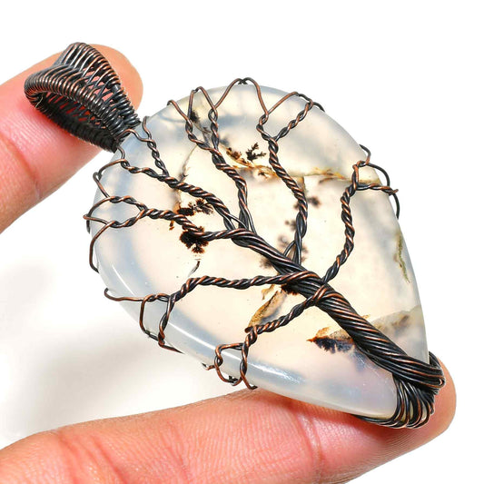 Earth’s Embrace – Agate & Oxidized Copper Tree of Life Pendant