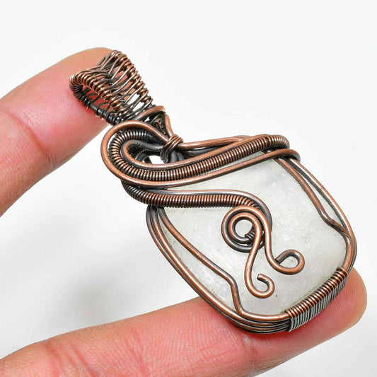 Celestial Harmony – Copper Quartz Pendant