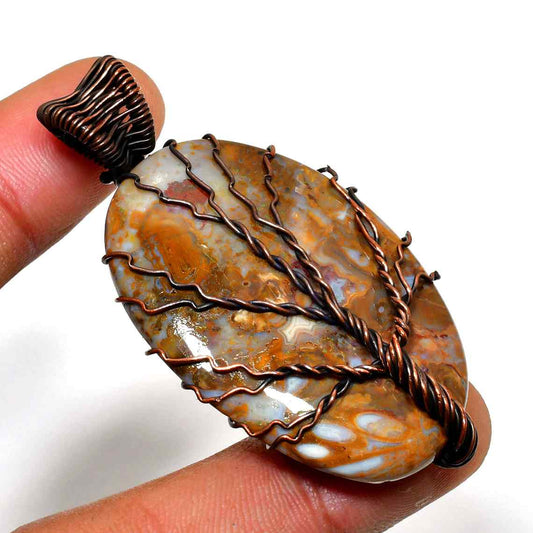 Earth’s Embrace – Agate Tree of Life Copper Pendant