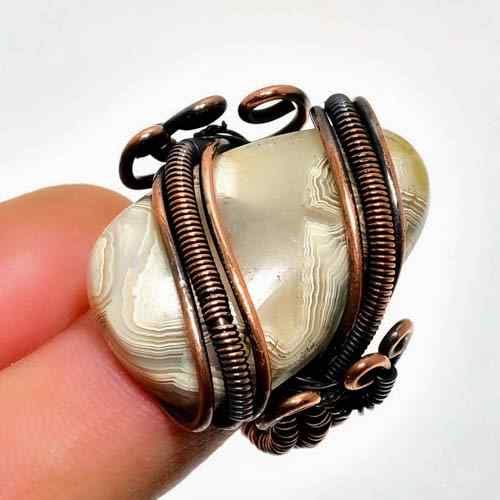 Grounded Grace – Copper-Wrapped Agate Ring