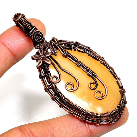 Sunlit Harmony – Lemon Quartz Copper Pendant