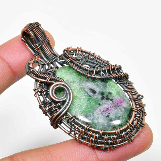 Earth’s Embrace – Tourmaline Copper Pendant