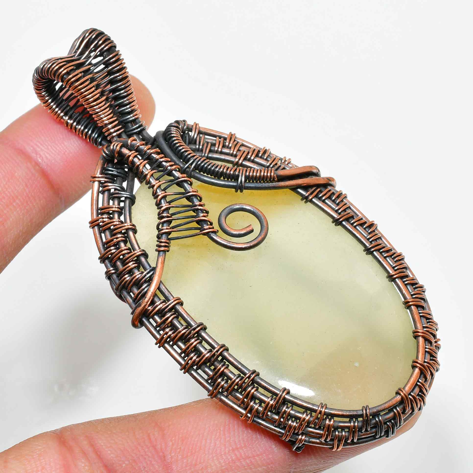 Selene’s Embrace – Oxidized Copper Amethyst Pendant
