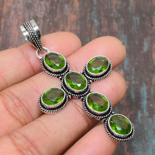 Verdant Whisper – Green Tourmaline Silver Pendant