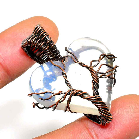 Heart of Clarity – Clear Quartz Copper Pendant