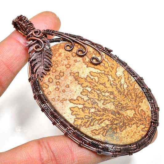 Ember’s Embrace – Copper-Wrapped Earthstone Pendant