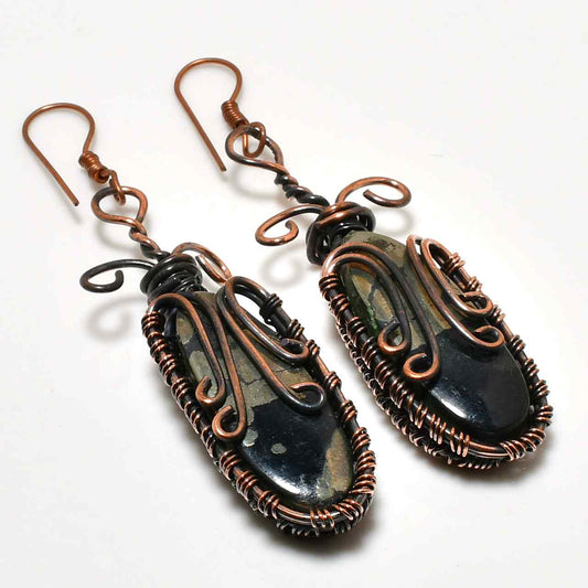 Earthen Noir – Copper-Wrapped Black Stone Earrings