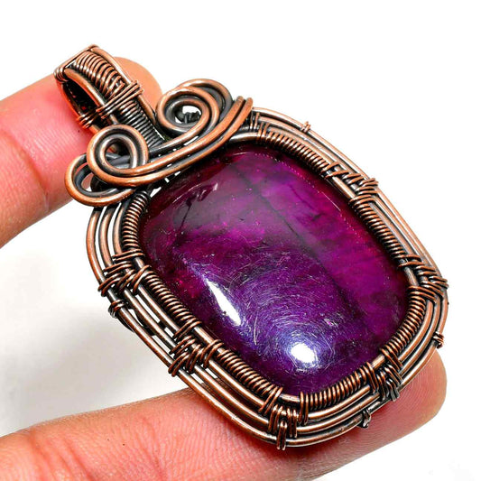 Clarity’s Embrace – Amethyst Copper Pendant