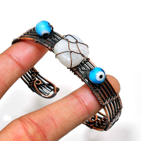 Selene’s Embrace – Moonstone Copper Cuff