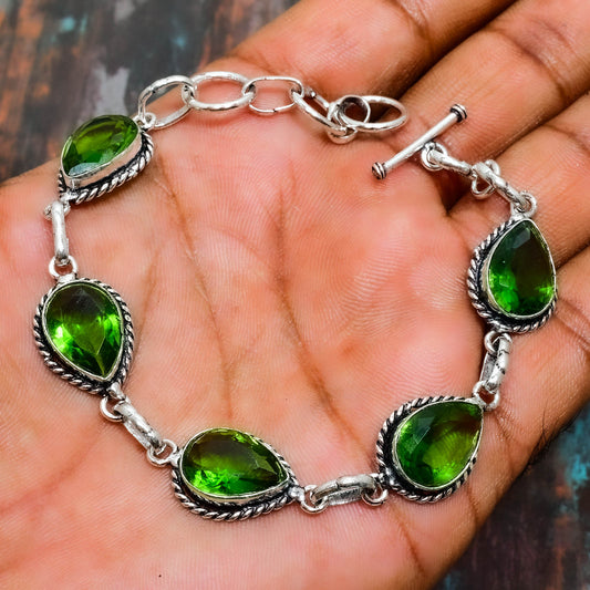 Verdant Bloom – Peridot & Silver Bracelet
