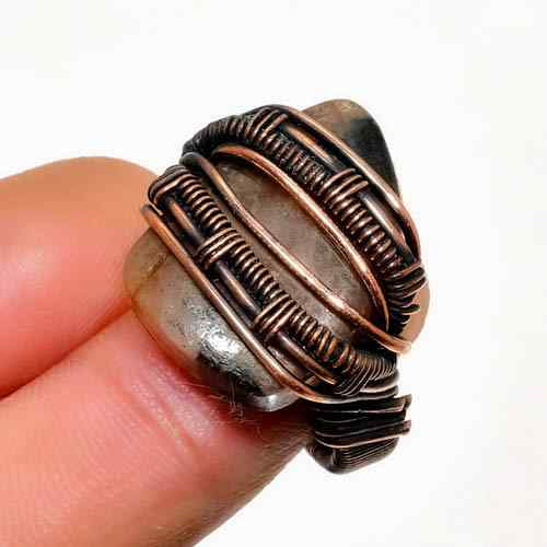 Serpent’s Embrace – Crystal & Copper Ring
