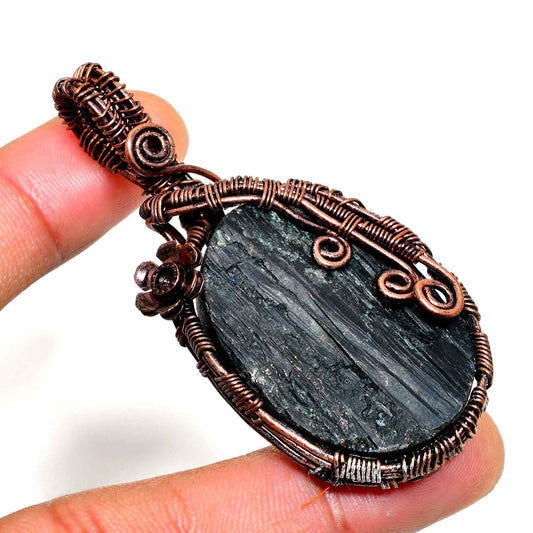 Terra’s Aegis – Black Tourmaline Copper Pendant