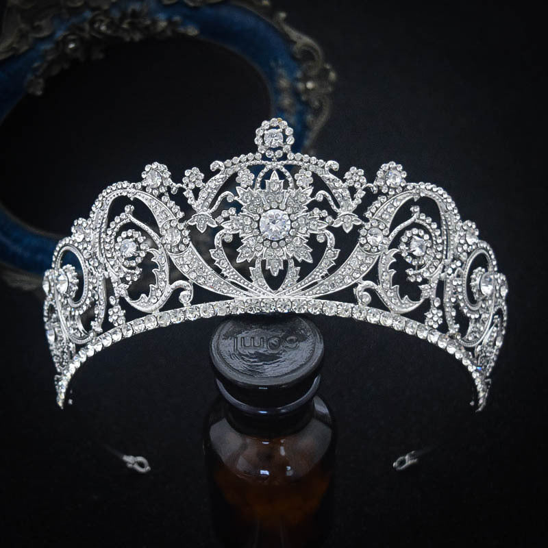 Vintage Elegance Retro Headpiece
