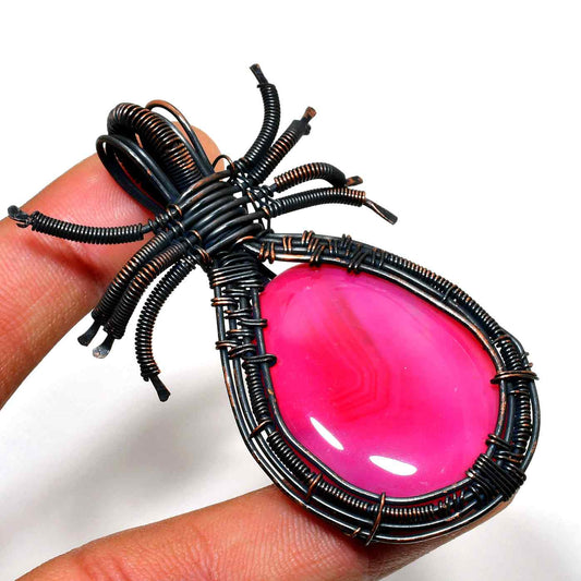 Serenity’s Embrace – Pink Agate Copper Pendant