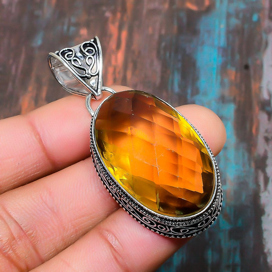 Solara’s Glow – Citrine & Silver Filigree Pendant