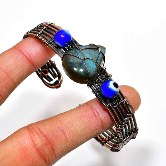 Moonlit Tide – Labradorite Copper Bracelet