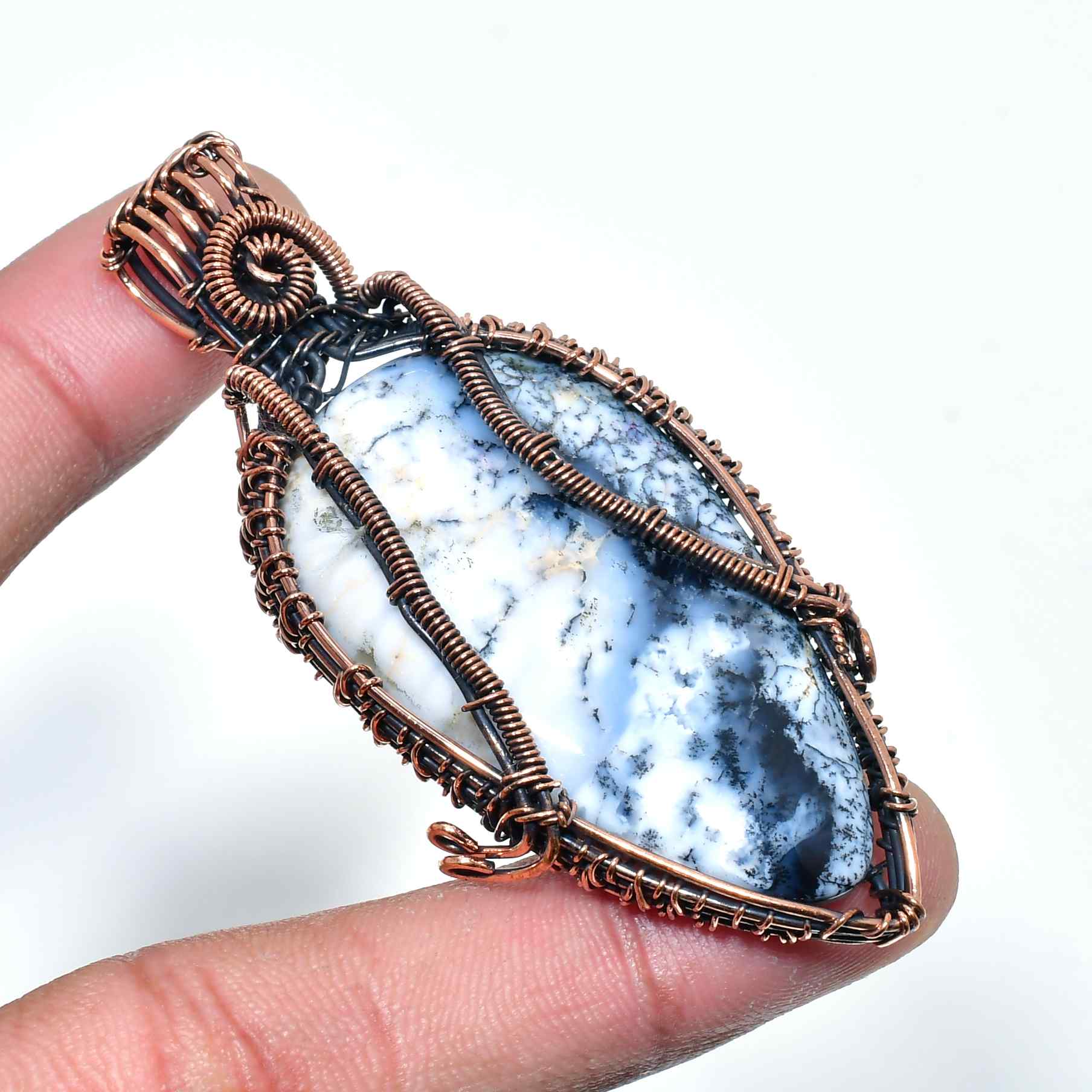 Ocean’s Whisper – Handcrafted Agate & Copper Pendant
